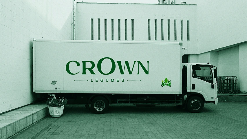 Crown — FMCG campaign by BRANDIZER, image 15